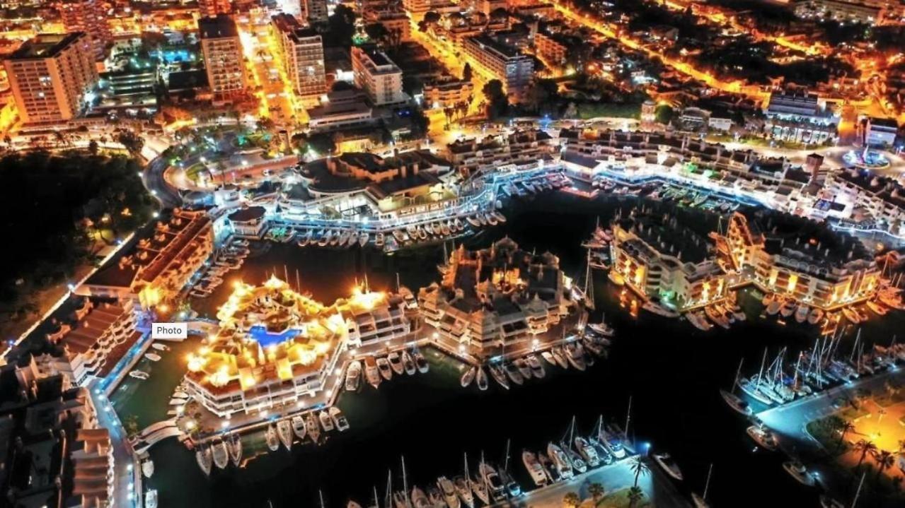 Puerto Marina, Apartamento Frente Al Mar Benalmádena Kültér fotó